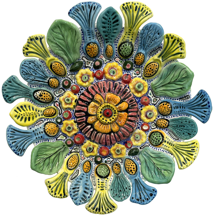 Rebecca Harris, ceramic 7c, sculpted painted porcelain, 325 x 315 x 100mm